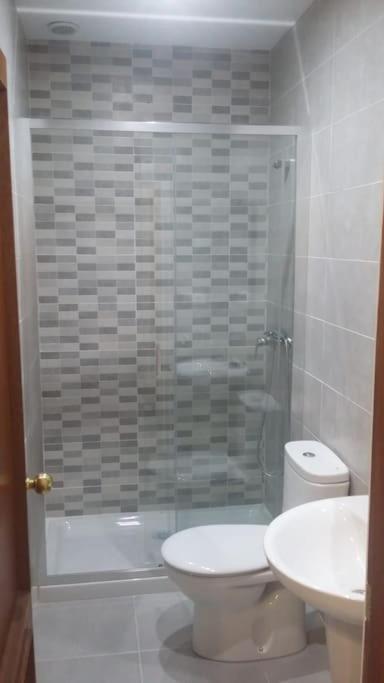 Coqueto Alojamiento Cercano A Las Termas B Ourense Esterno foto